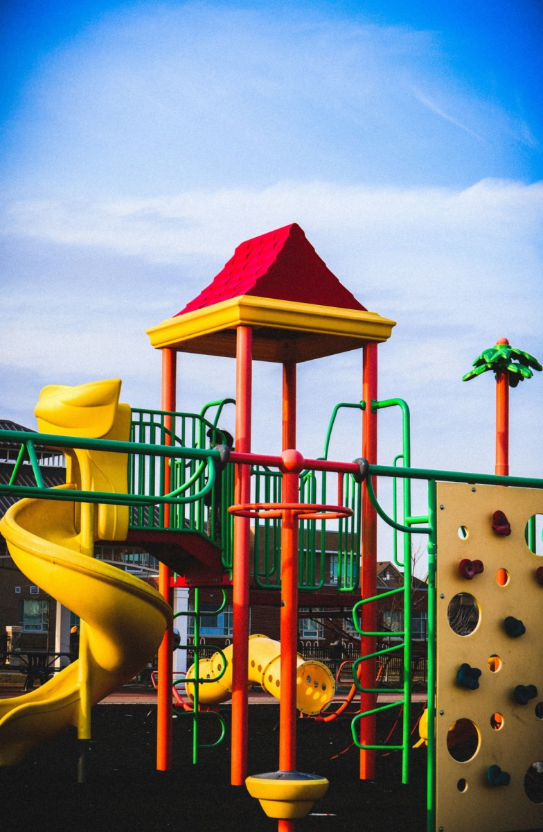Parques y zonas de juegos